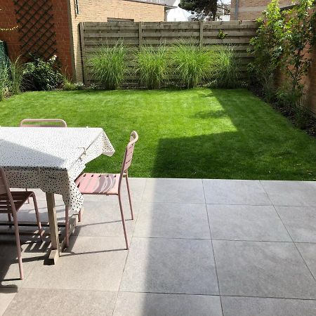 Vakantie Appartement Allure, Met Zuidgericht Tuintje Ostende Exterior foto