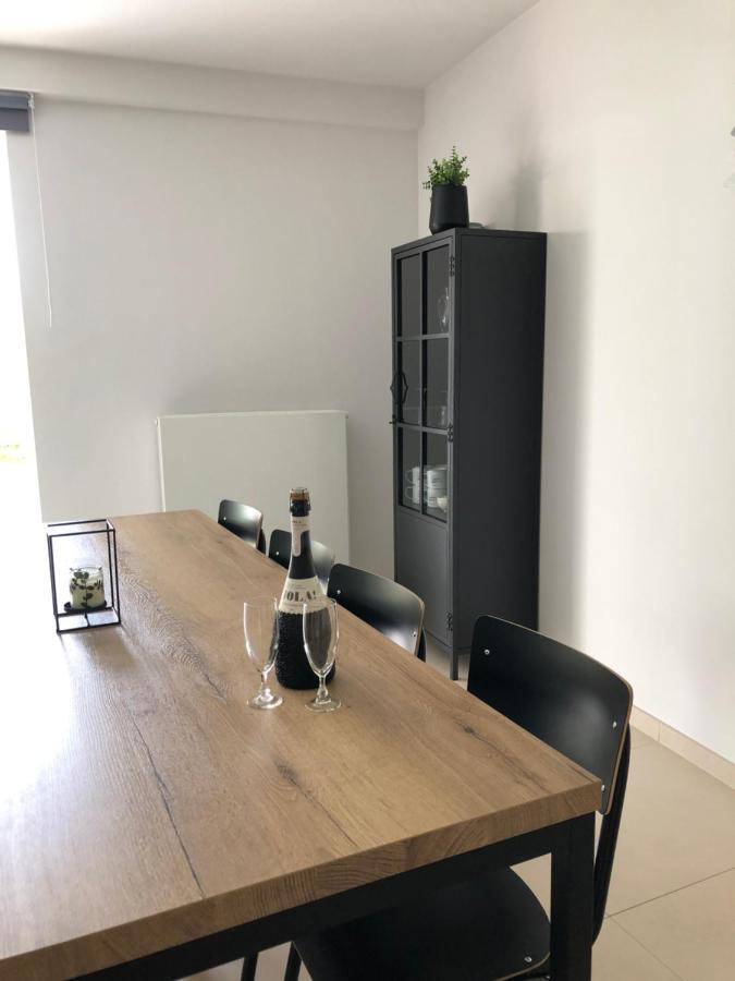 Vakantie Appartement Allure, Met Zuidgericht Tuintje Ostende Exterior foto